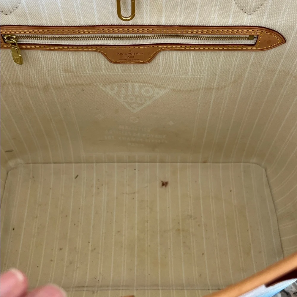 Louis Vuitton Monogram Giant Neverfull MM Gradient By The Pool Tote